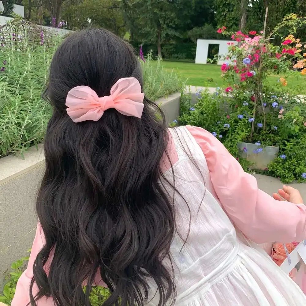 饥荒全村吃草根,我带全家顿顿肉